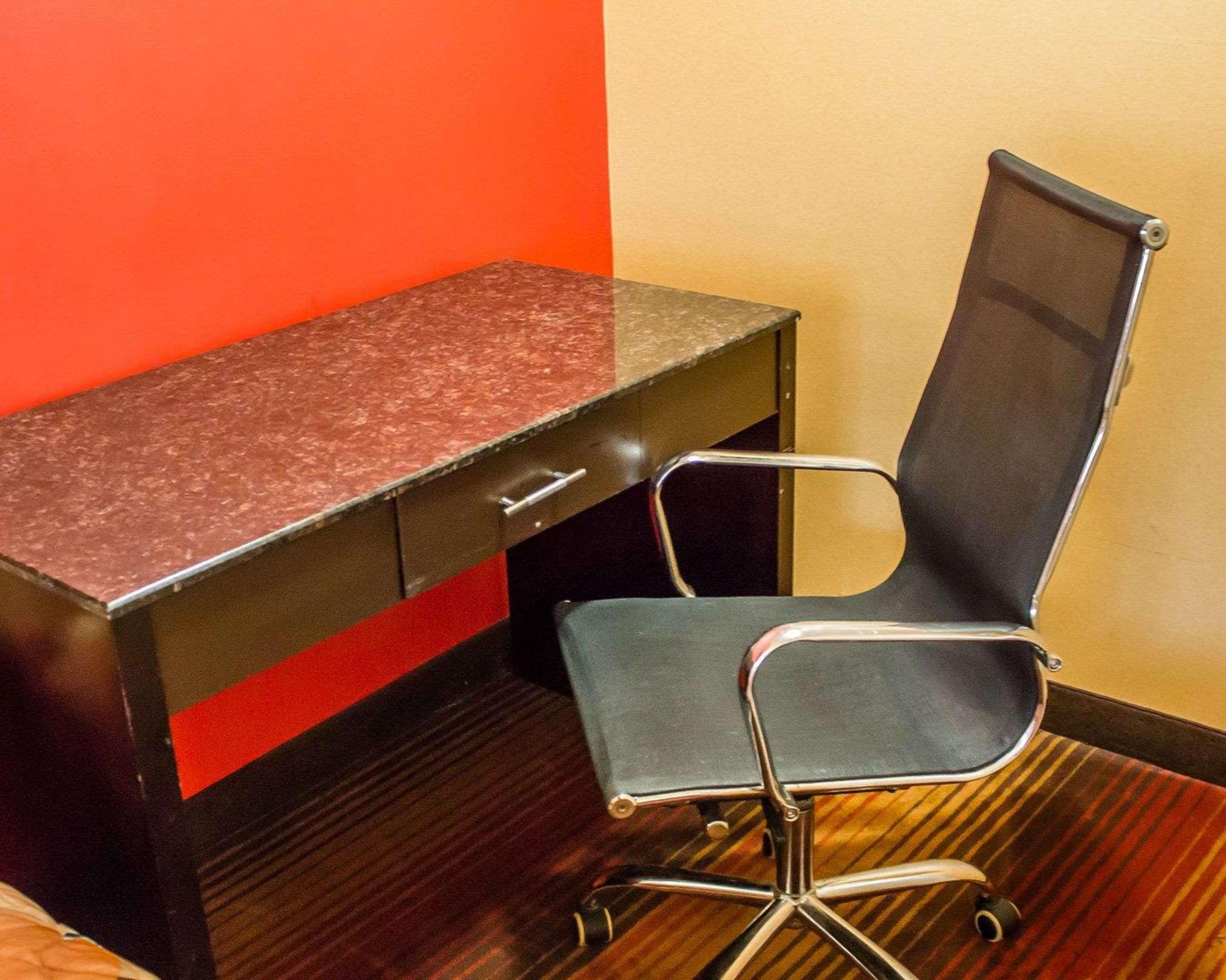 Rodeway Inn Macarthur Airport Ronkonkoma Εξωτερικό φωτογραφία